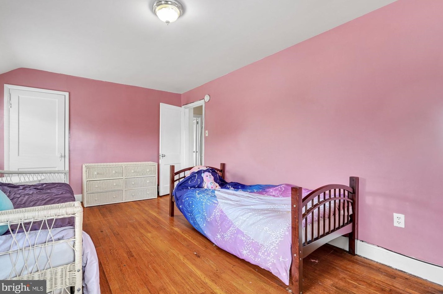 201 Park Ave, Reading PA 19611-1956 exterior