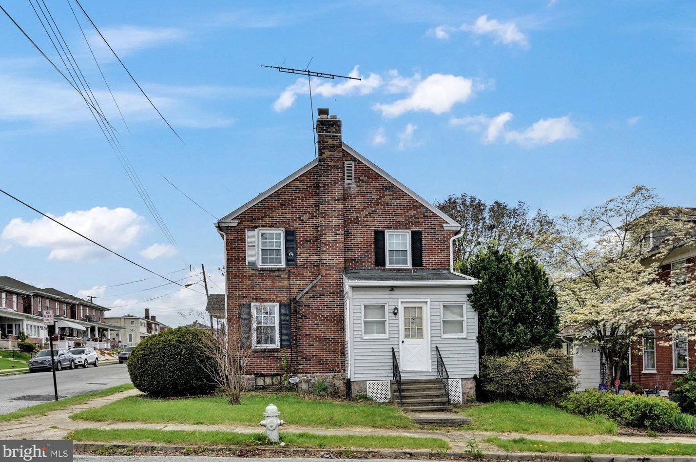 201 Park Ave, Reading PA 19611-1956 exterior