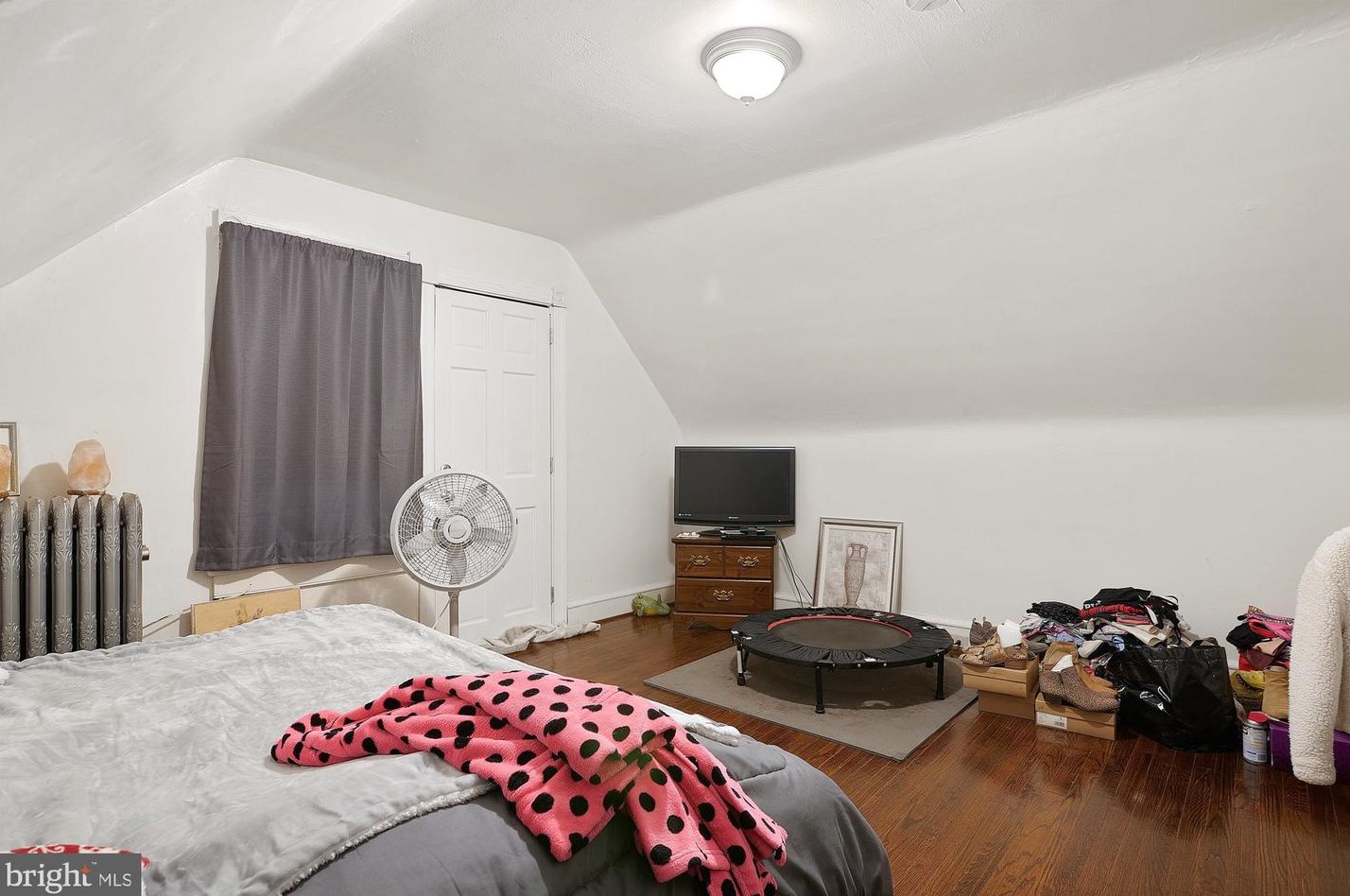 9 Church St, Hummels Store PA 19540-1733 exterior