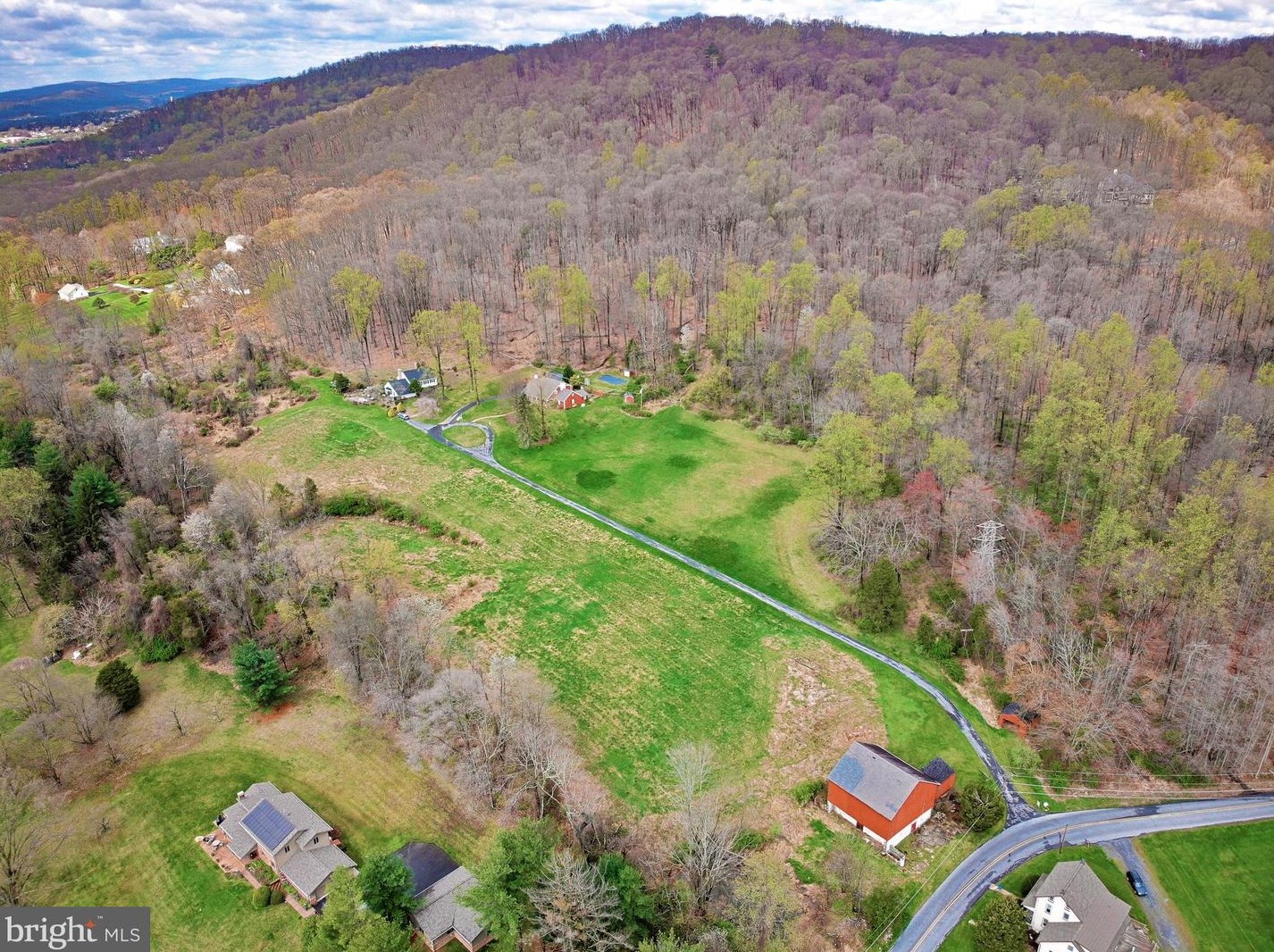 1110 Ritters Rd, Reading PA  19606-9652 exterior