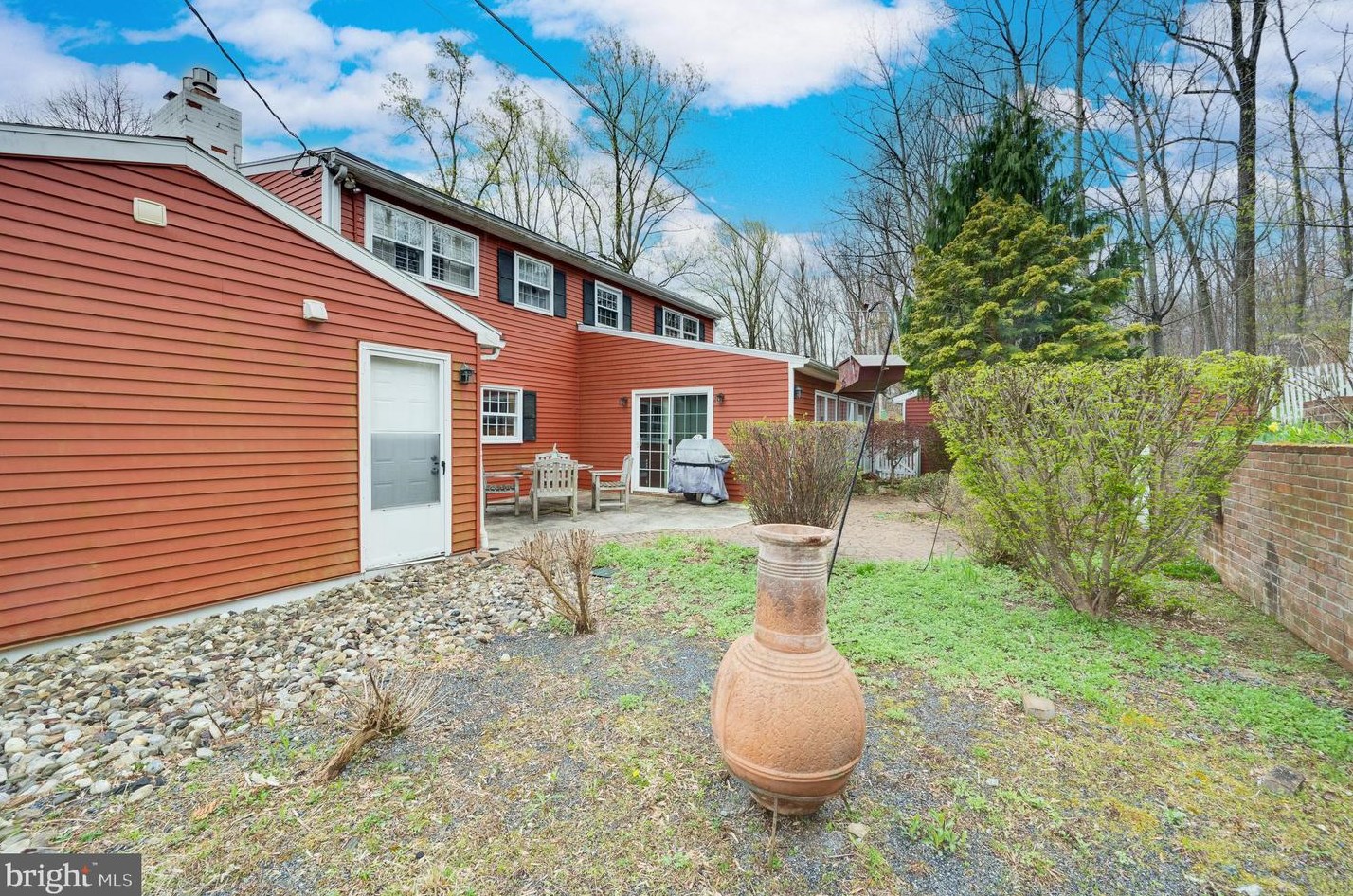 1110 Ritters Rd, Reading PA  19606-9652 exterior