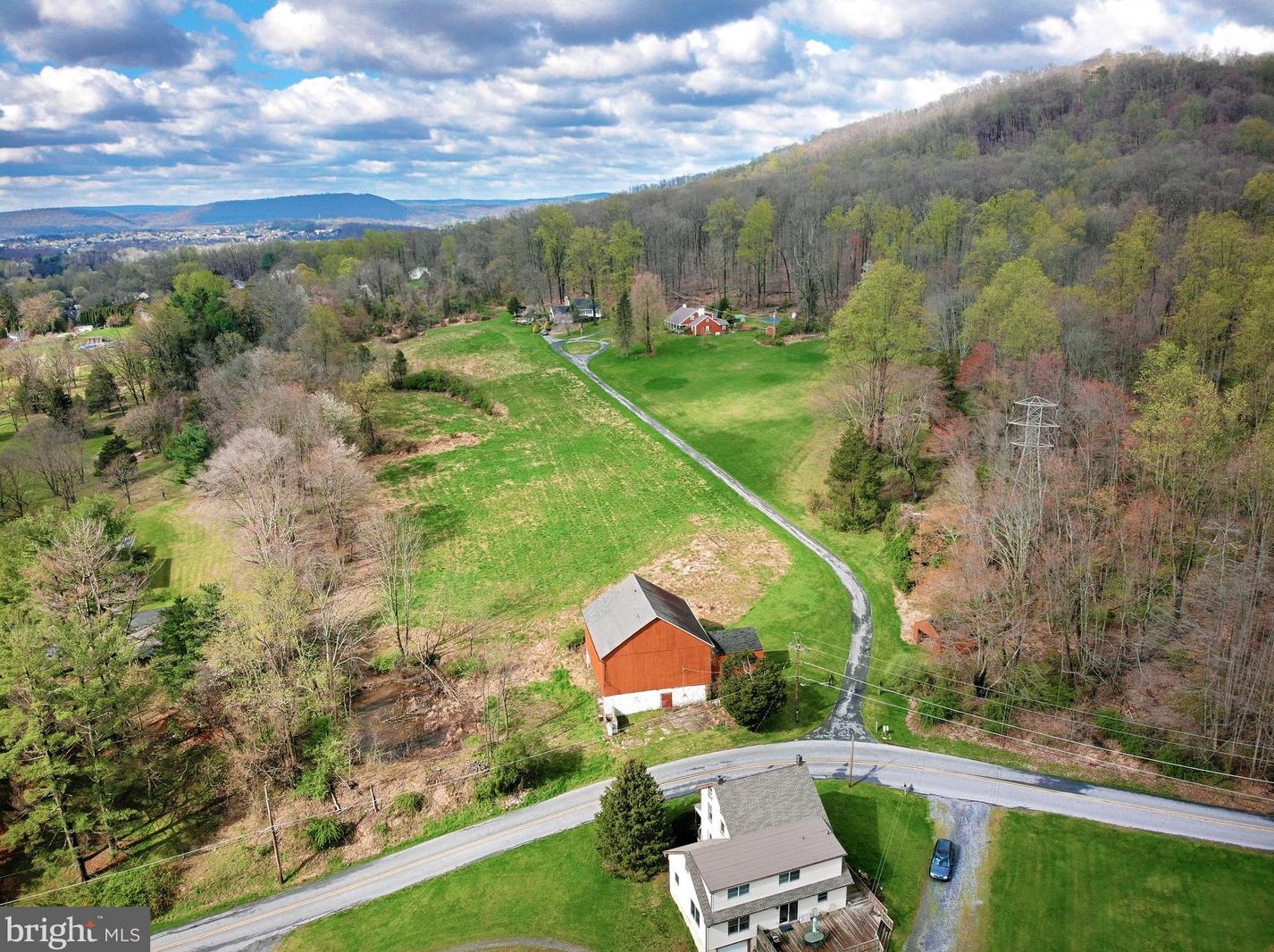 1110 Ritters Rd, Reading PA  19606-9652 exterior