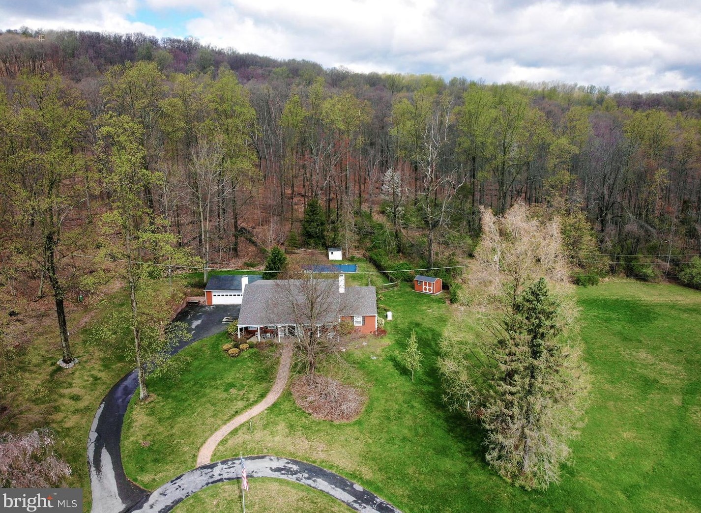 1110 Ritters Rd, Reading PA  19606-9652 exterior