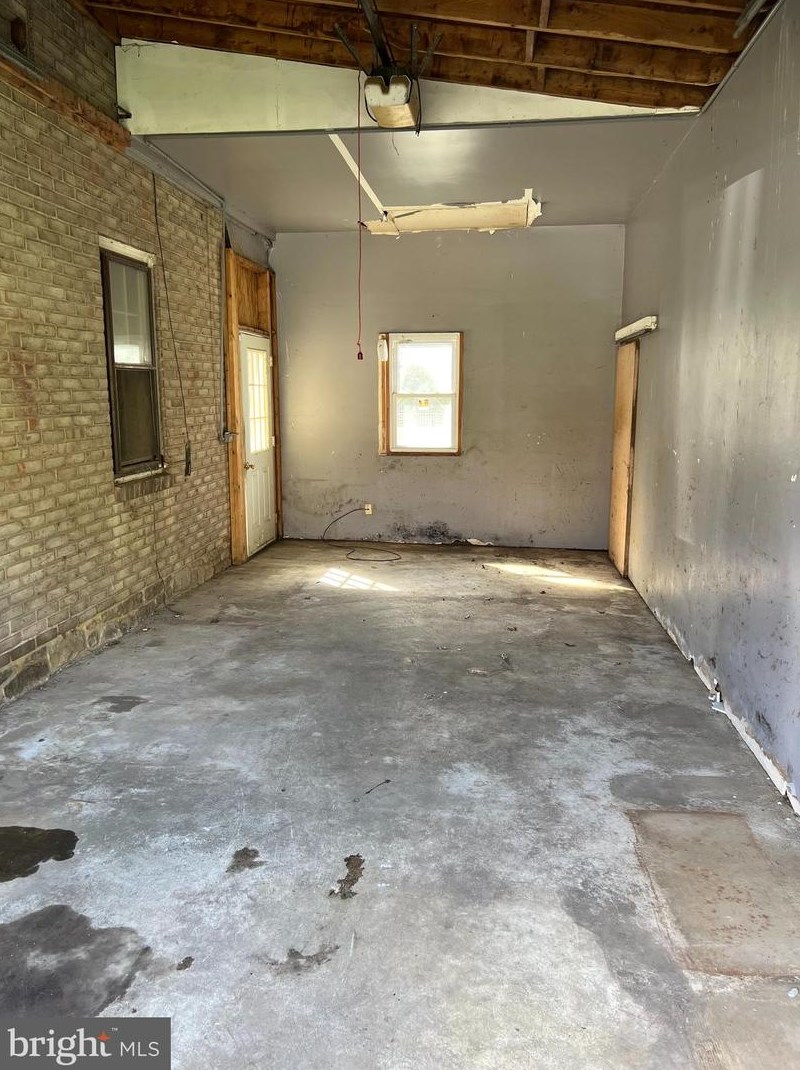 1100 Meade St, Reading, PA 19611-1850
