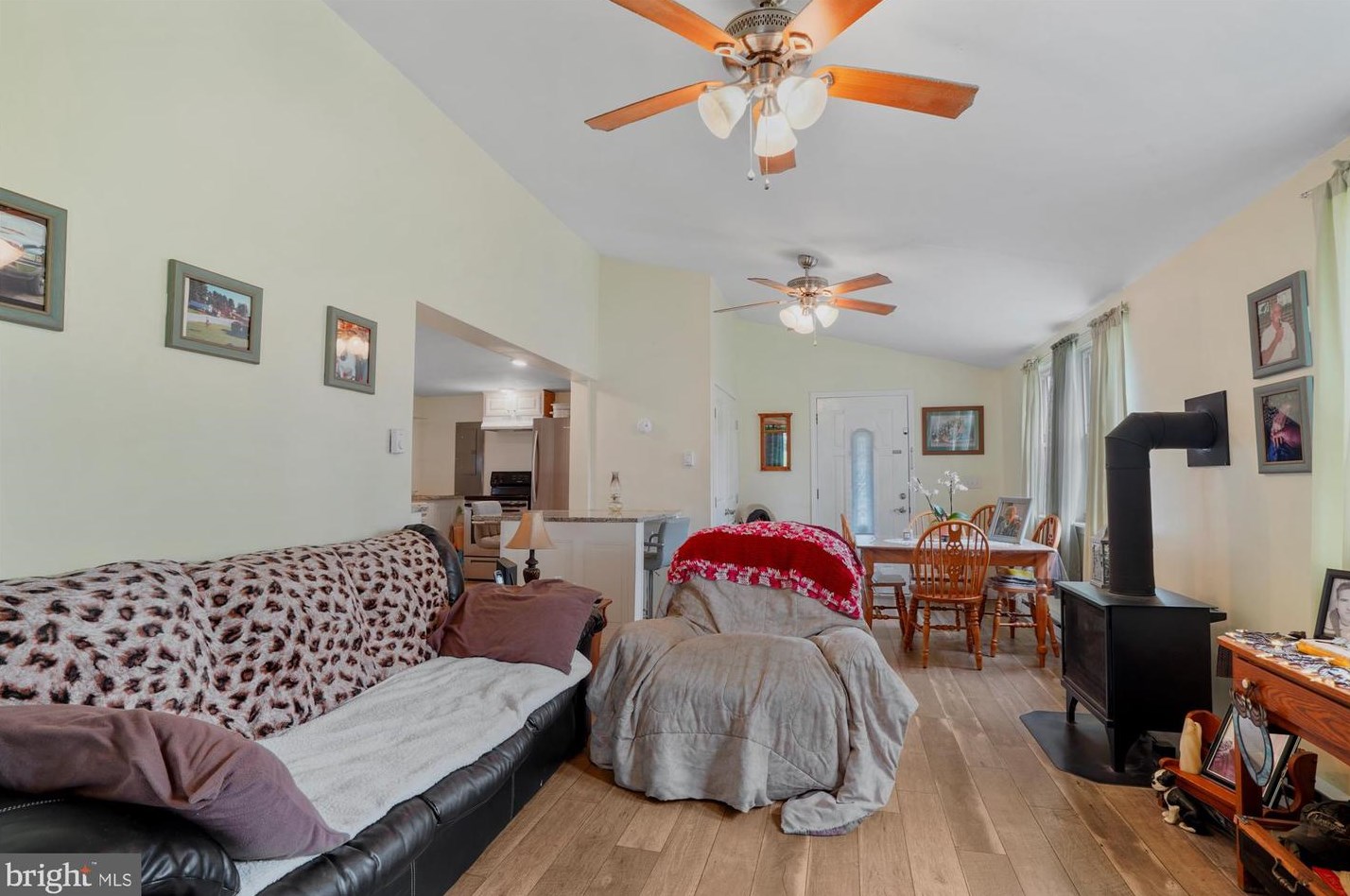 218 Railroad Rd, Centre, PA 19541