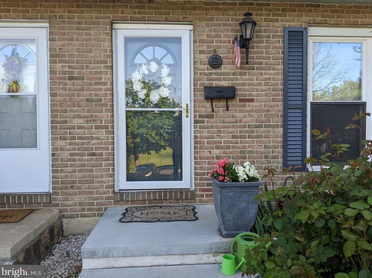44 Apple St, Spangsville, PA 19512-1802