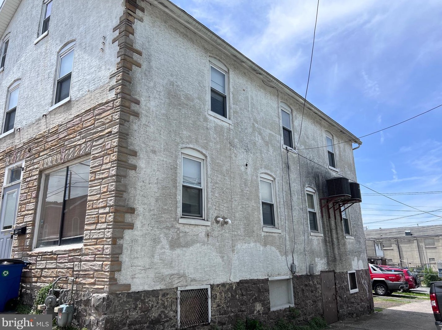 436 18th St, Reading, PA 19606-2631