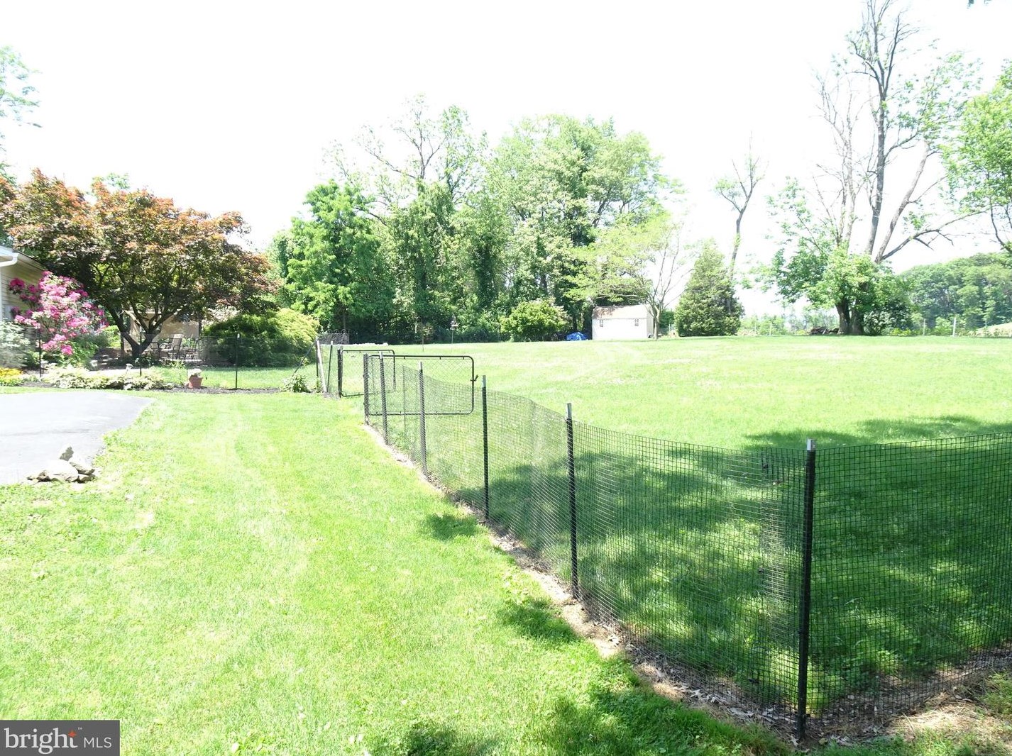20 Raker Dr, Douglassville PA  19518-8849 exterior