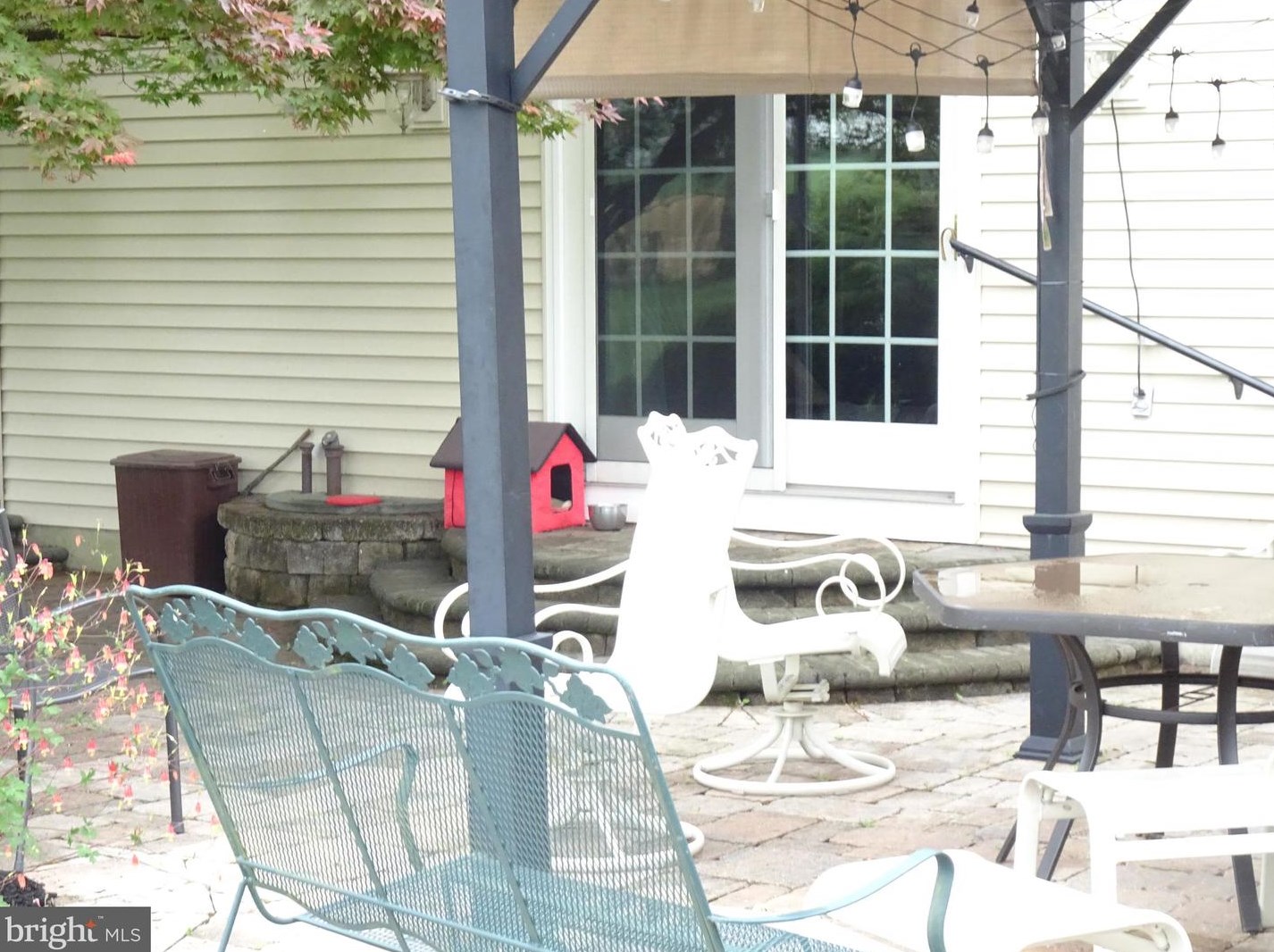 20 Raker Dr, Douglassville PA  19518-8849 exterior