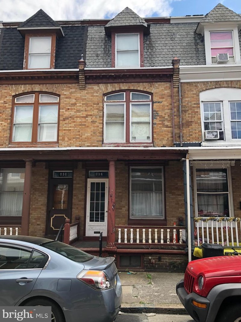 814 Master St, Reading, PA 19602-2746