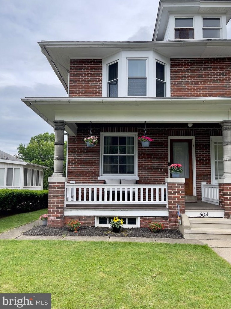 504 Elsie St, Reading, PA 19607-1816