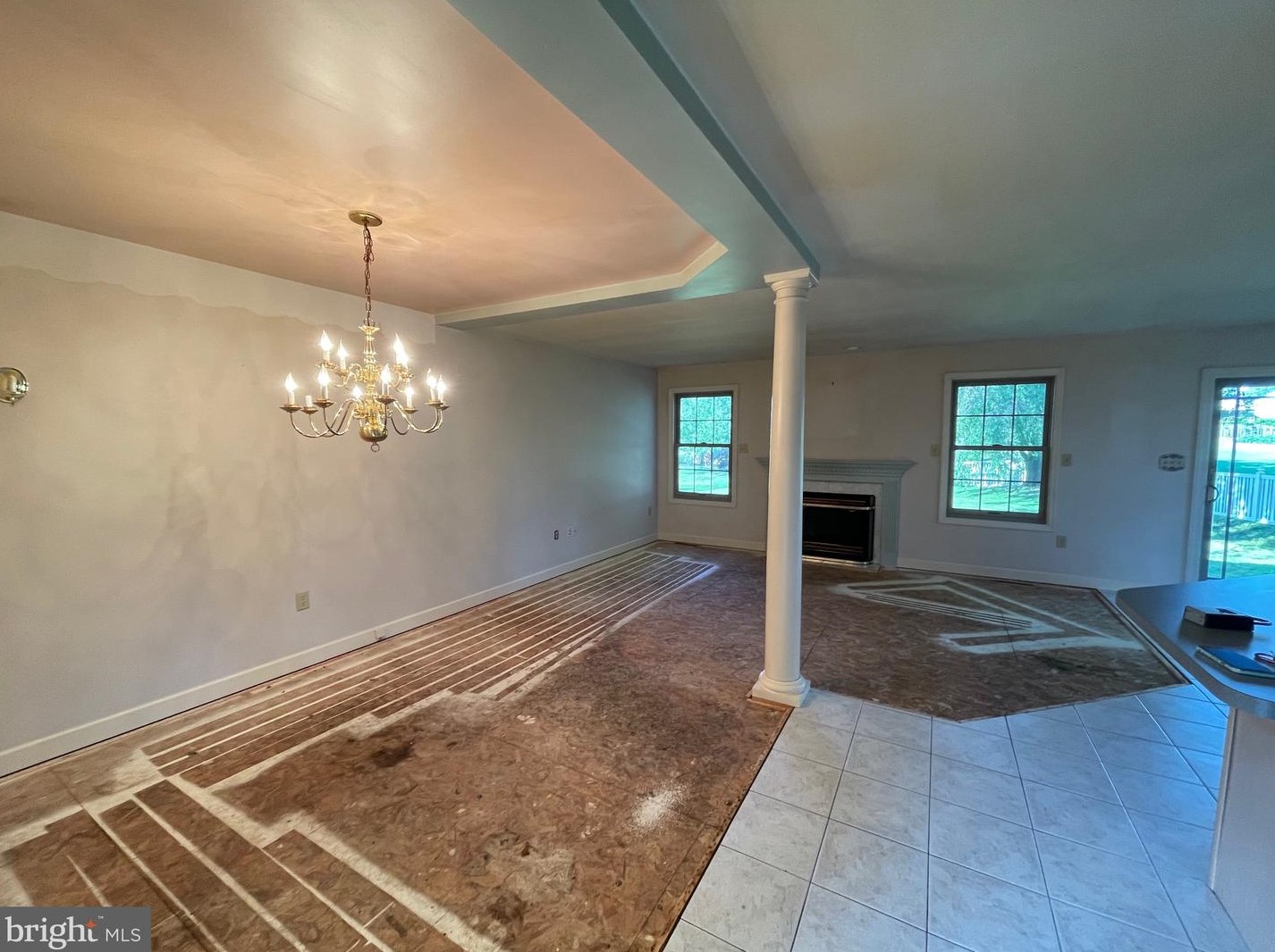 11 Michigan Dr, Reading, PA 19608-1361