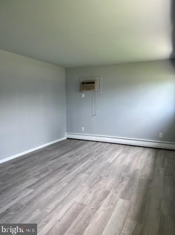 5205 8th Ave, Spring Valley, PA 19560