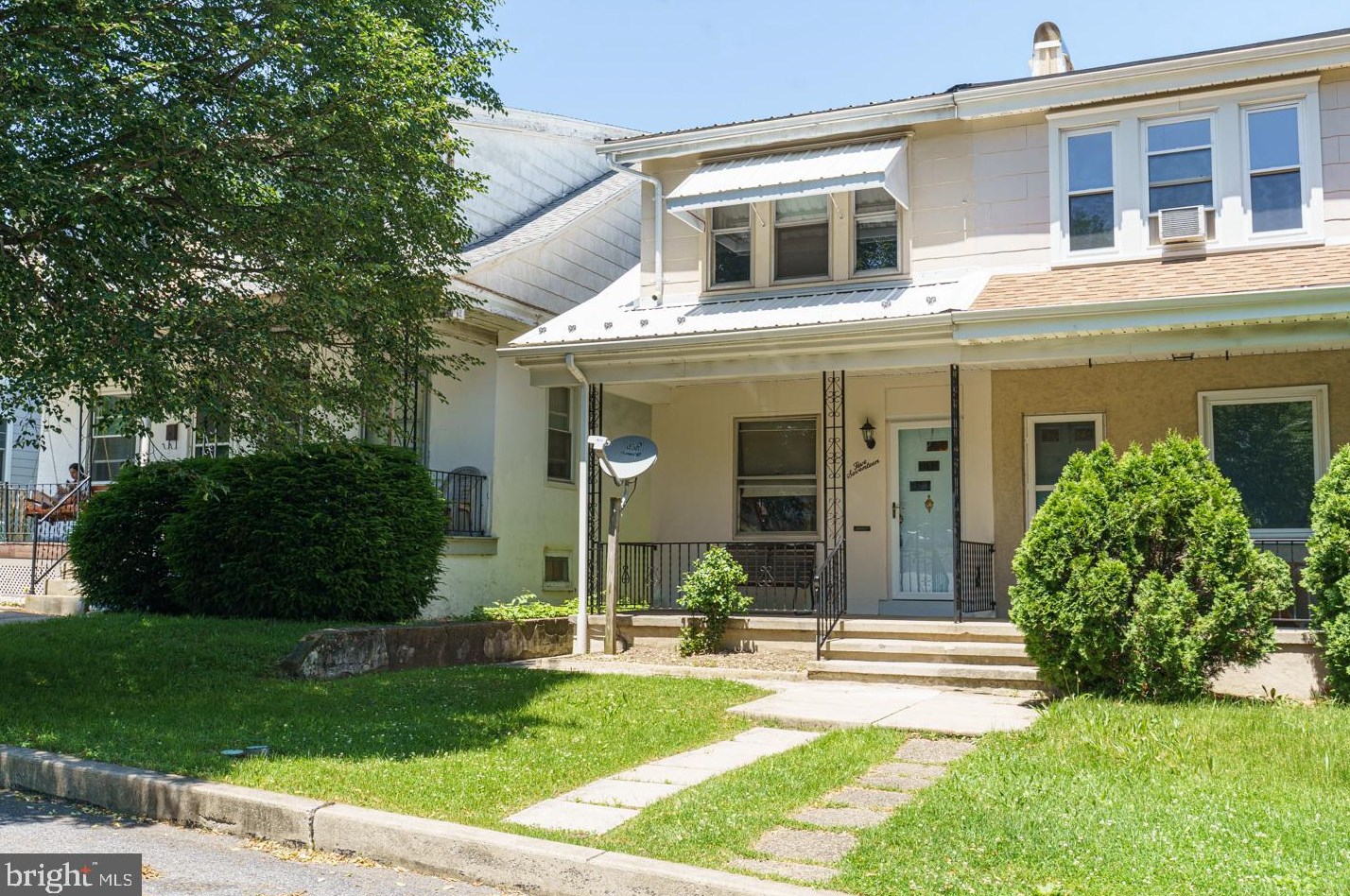 517 Greenwich St, Reading, PA 19610-1731