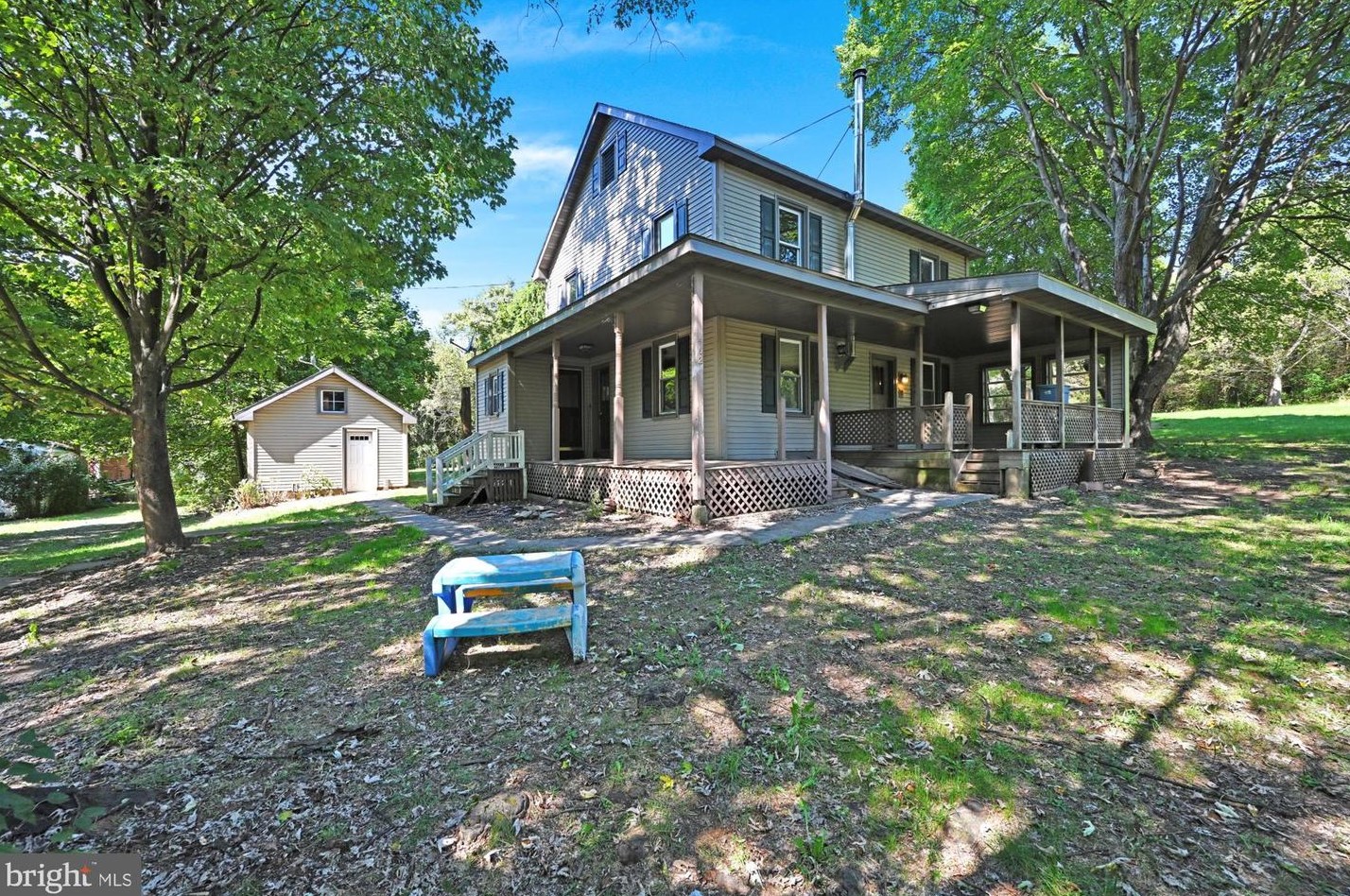 462 Jalappa Rd, Moselem, PA 19526