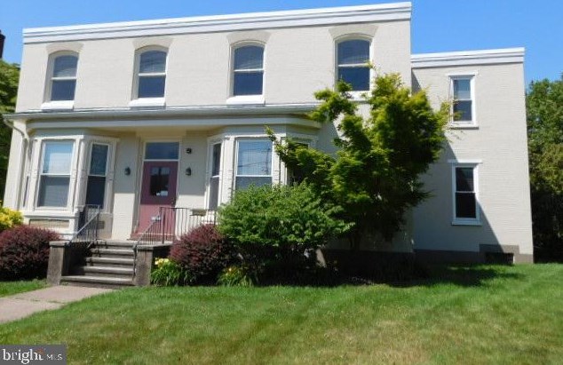 844 Centre Ave, Reading PA  19601-2550 exterior