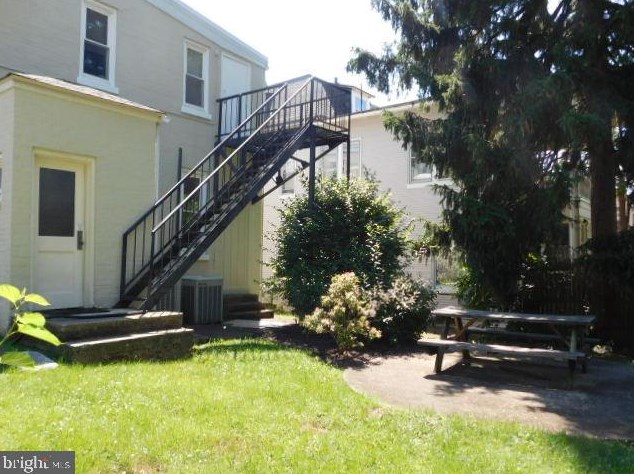 844 Centre Ave, Reading PA  19601-2550 exterior