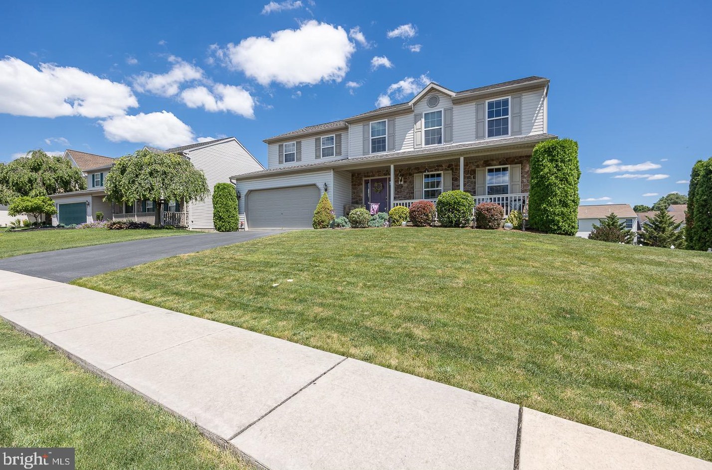 2515 Overland Ave, Reading, PA 19608-9176