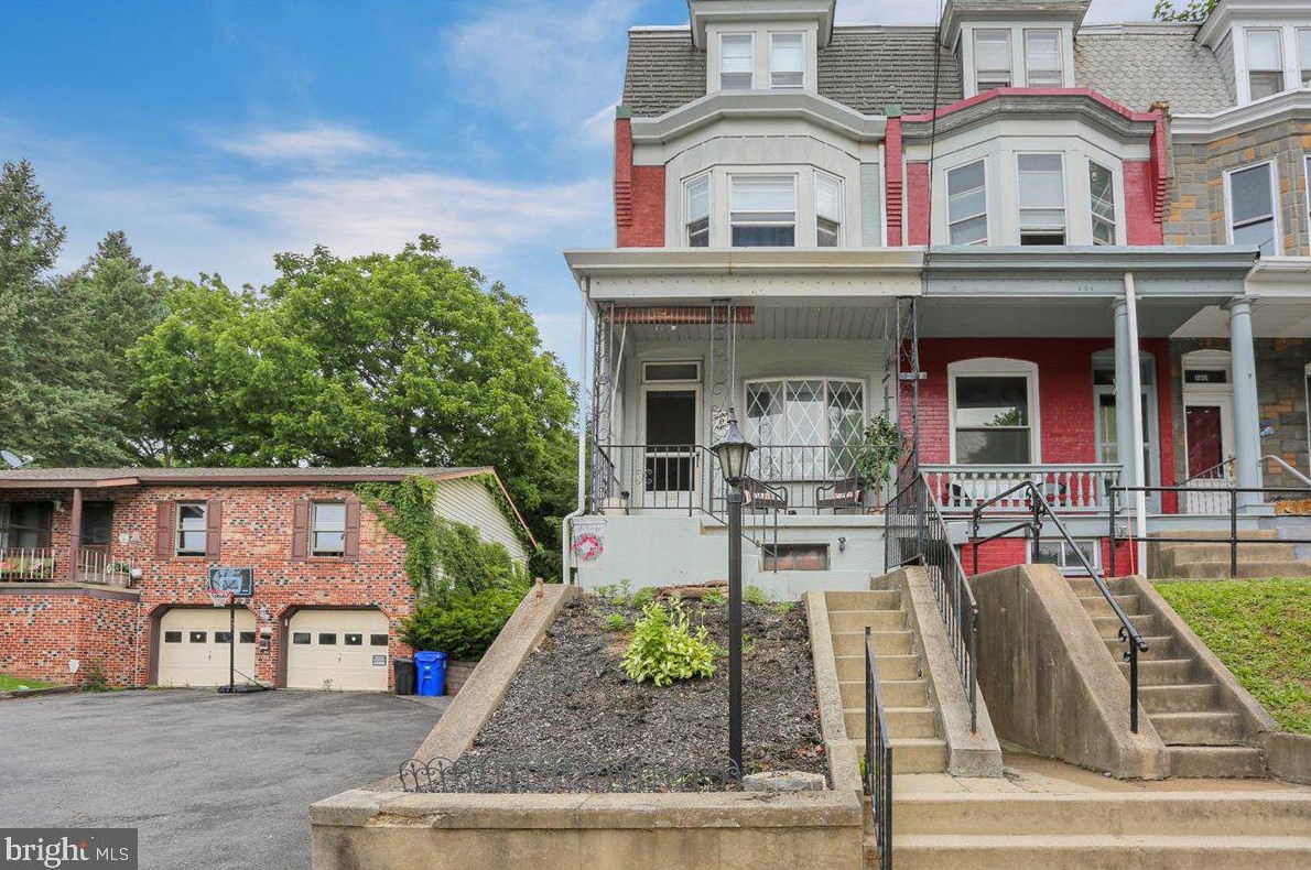 1209 N Front St, Reading, PA 19601