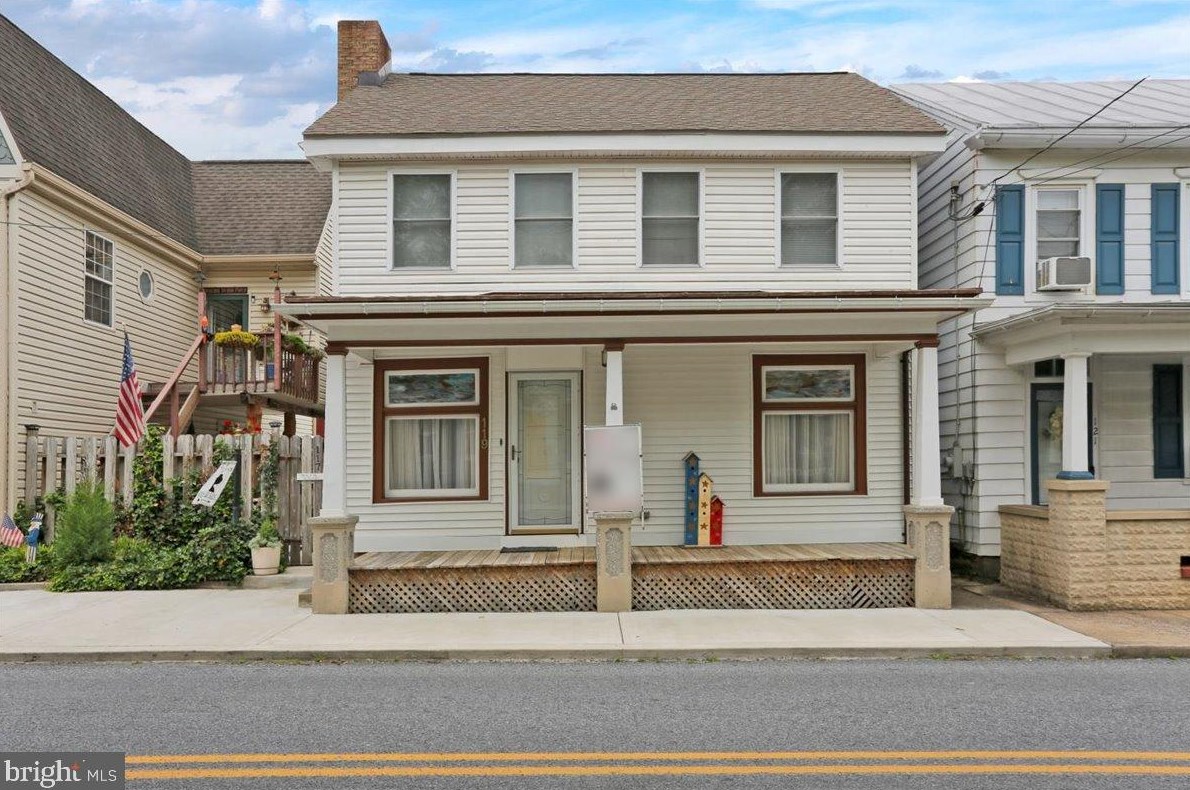 117-119 Main St, Upper Tulpehocken, PA 19559