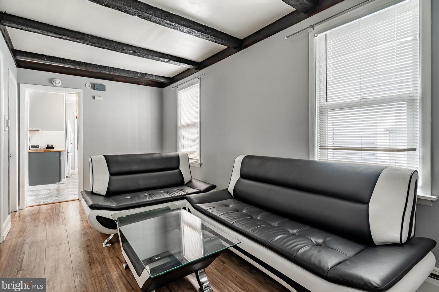 210 Upland Ave, Reading PA  19611-2081 exterior