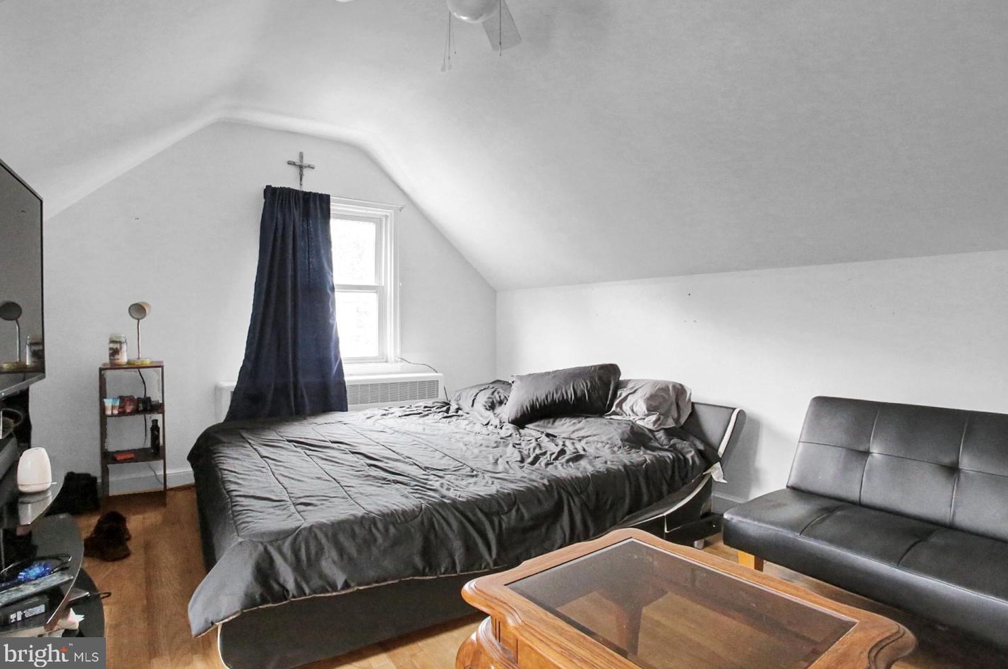 301 Butter Ln, Reading PA  19606-2224 exterior