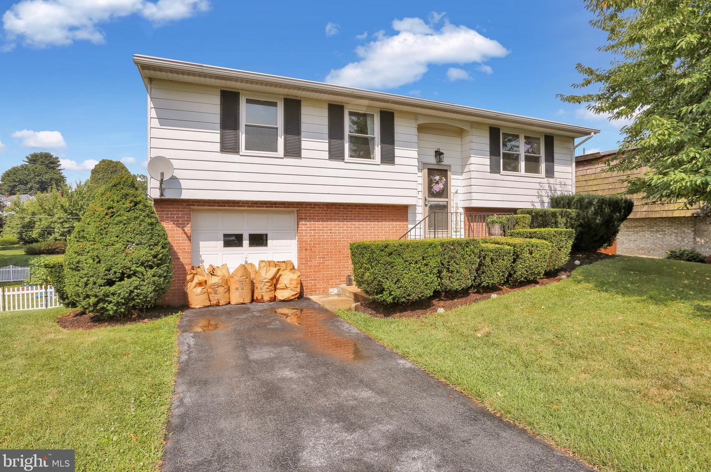 655 High Blvd, Reading, PA 19607-2154