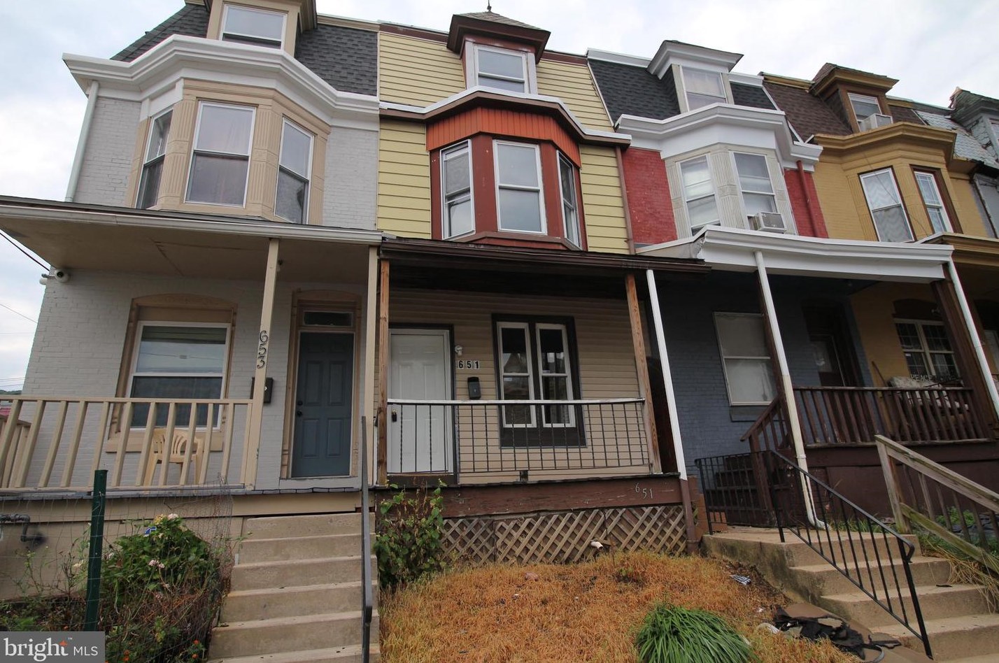 651 Locust St, Reading, PA 19604-2623