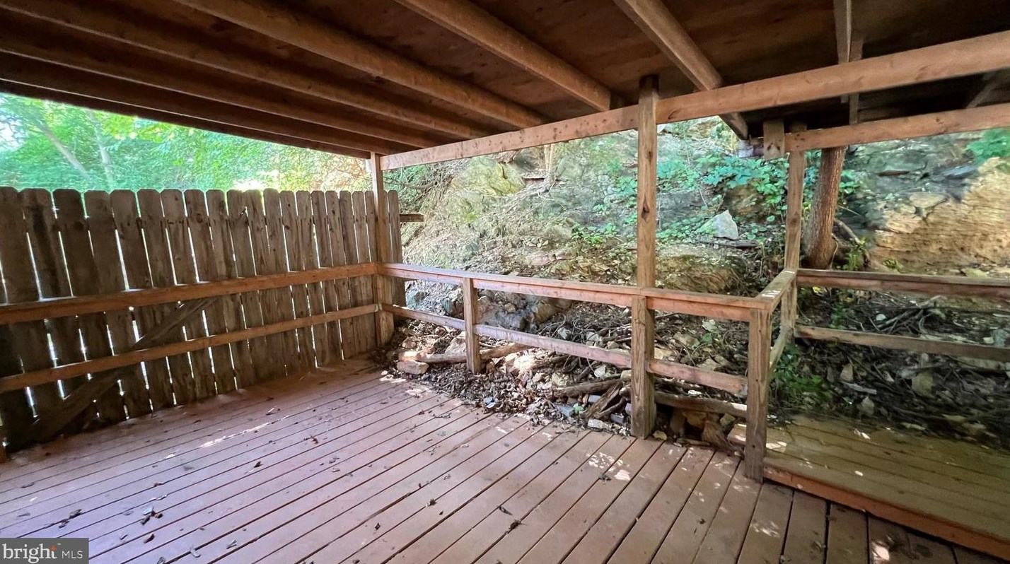 744 Summit Chase Dr, Reading PA  19611-1530 exterior