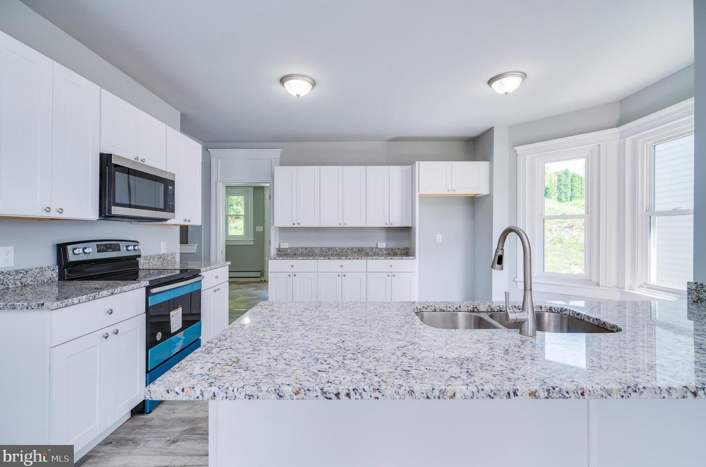 15619 Kutztown Rd, Greenwich, PA 19530-9768