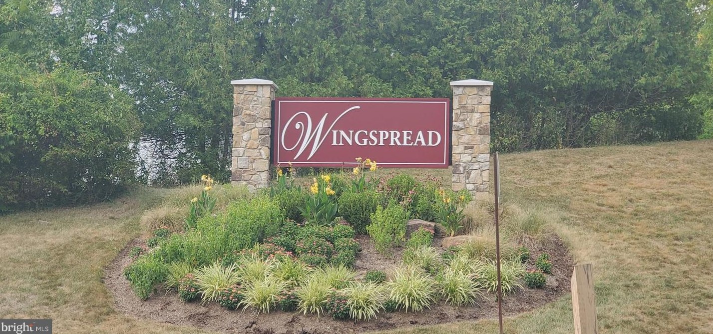 9 Windsor Ct, Reading, PA 19606