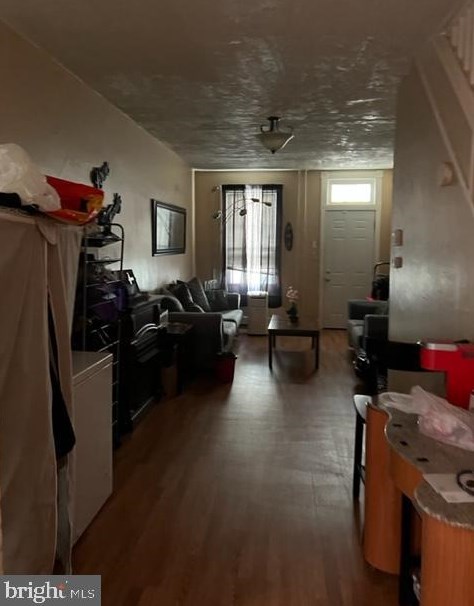 636 Moss St, Reading, PA 19604-2626