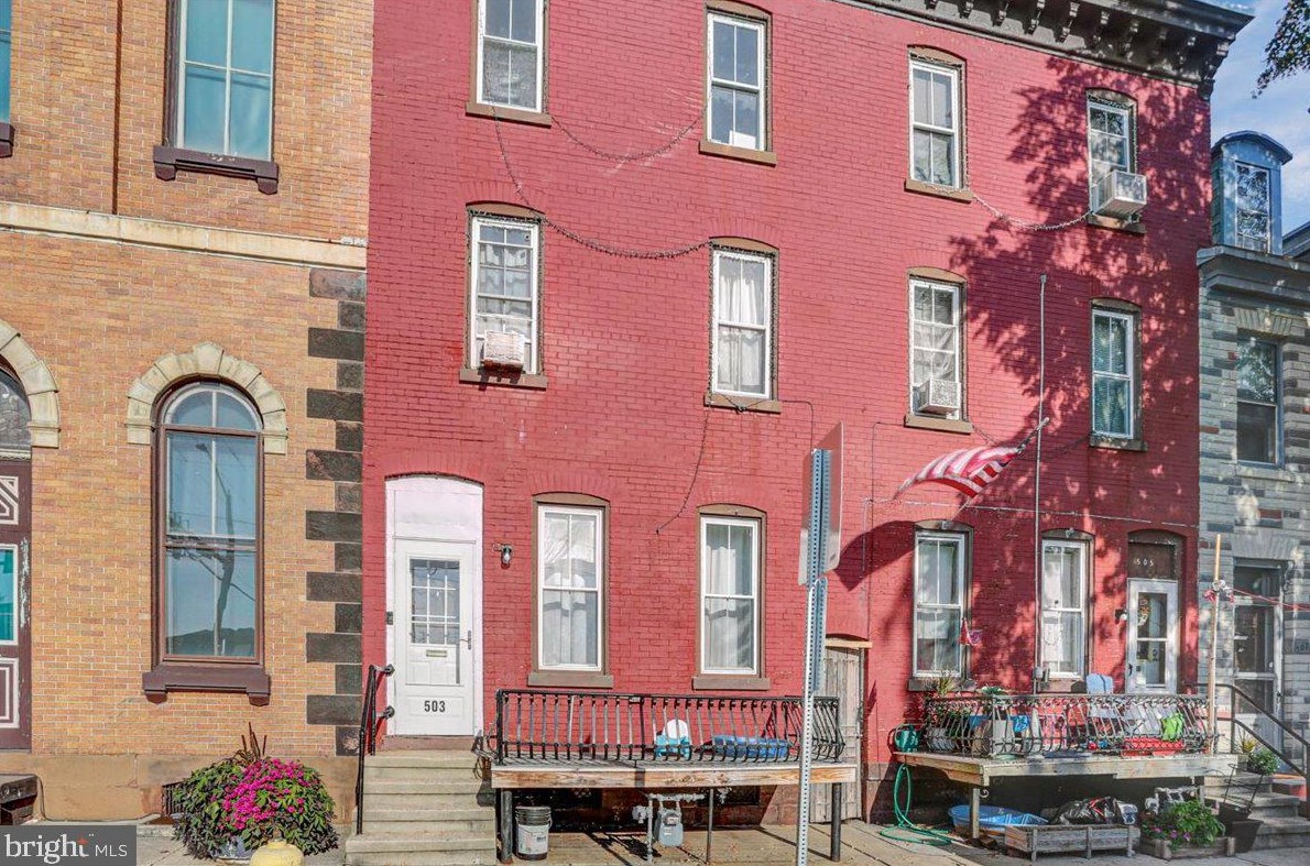 503 5th St, Reading, PA 19602-2609
