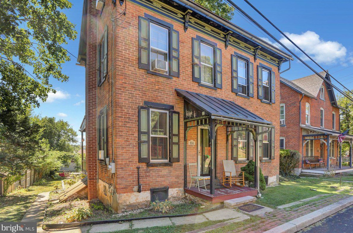 604 Main St, Basket, PA 19547