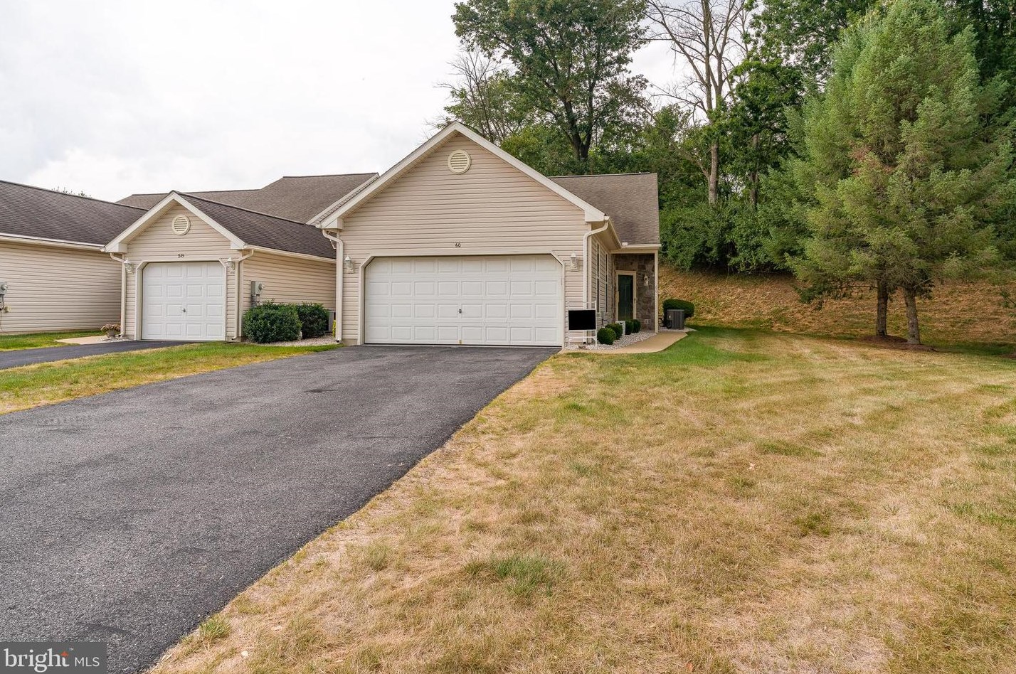 60 Turning Leaf Way, Reading, PA 19605-9108