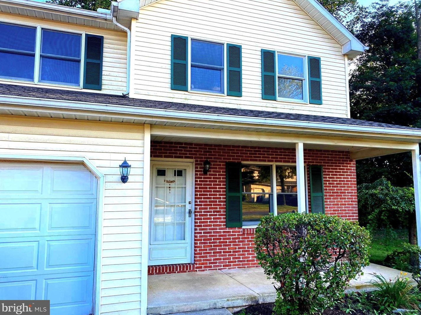 2472 Jefferson Ave, Reading PA  19609-2362 exterior