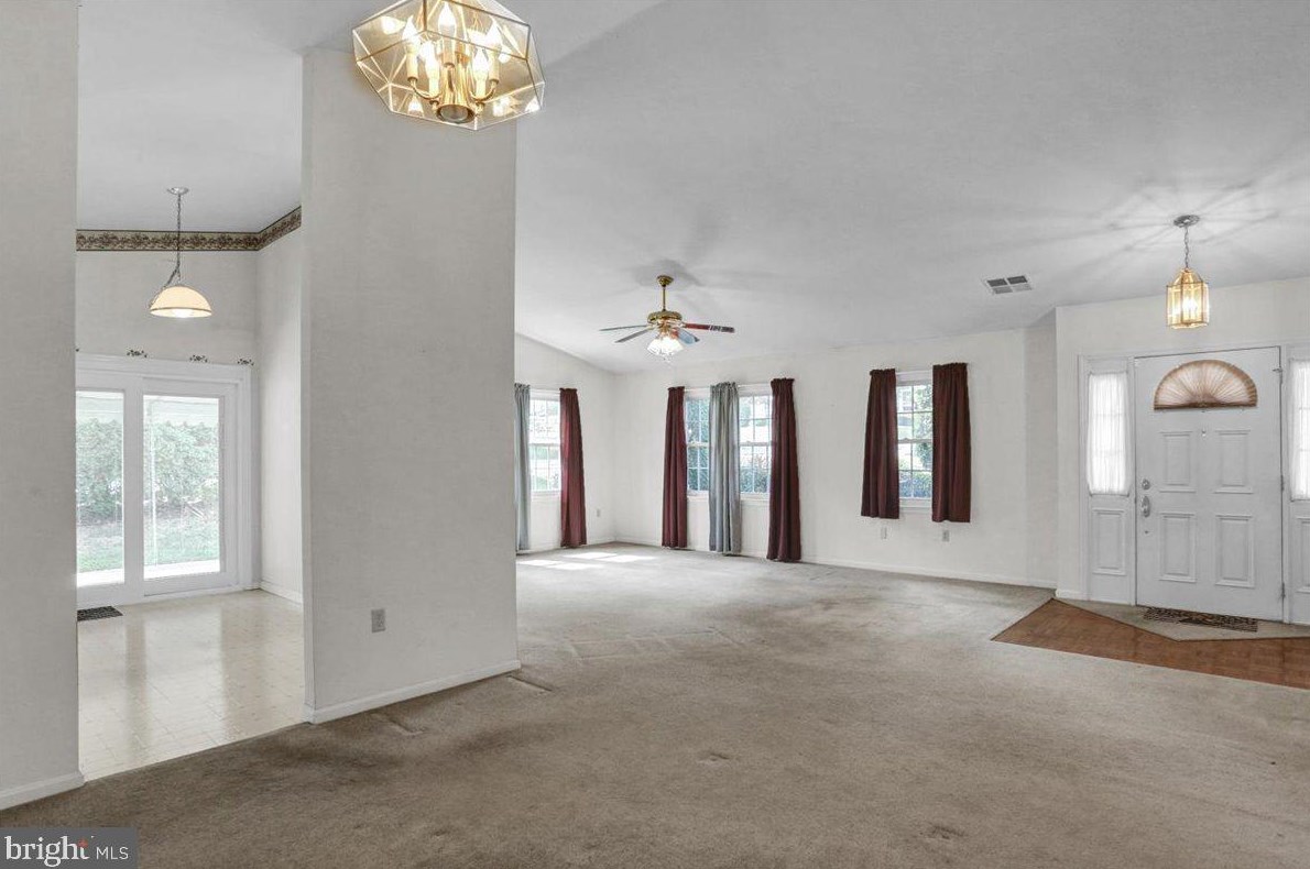 3233 Garfield Ave, Reading, PA 19605-2101