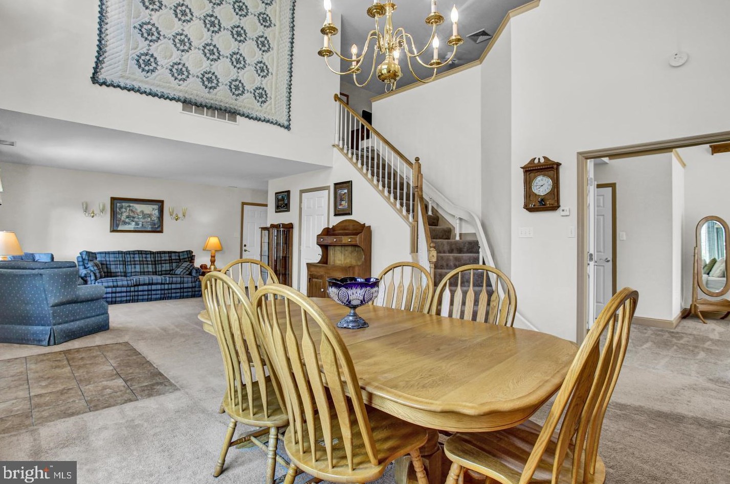 225 Oak Hl Ln, Reading PA 19610-3219 exterior