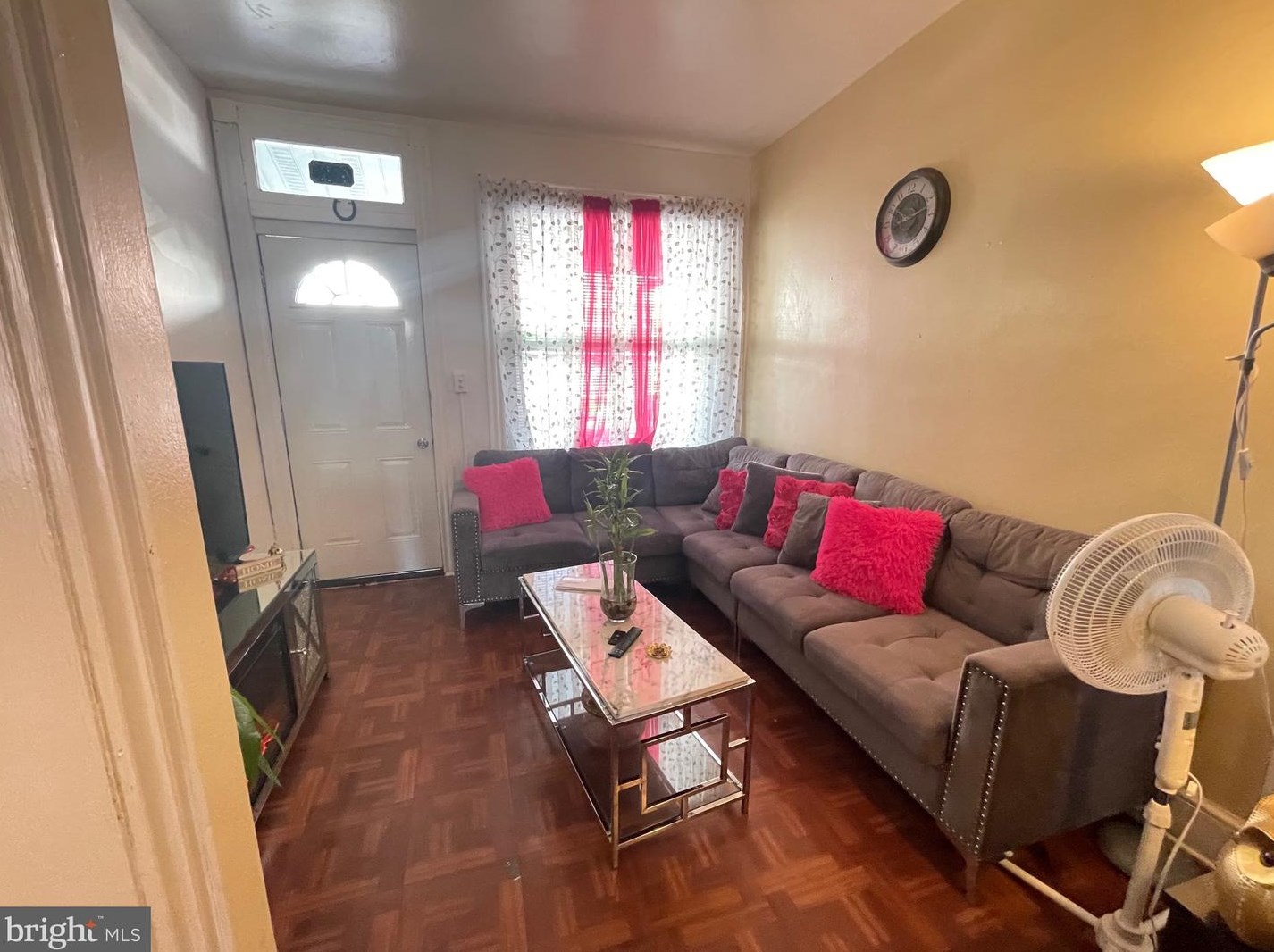 328 Green St, Reading, PA 19601-2608