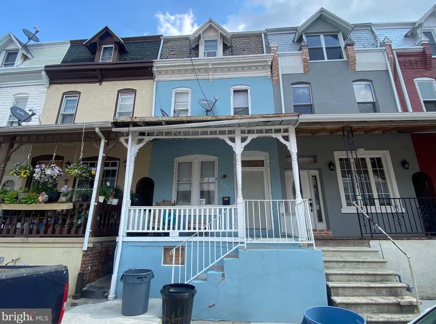541 Gordon St, Reading, PA 19601-2633