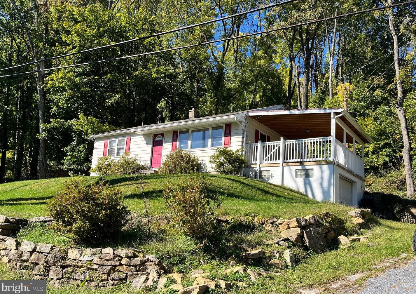34 Old Friedensburg Rd, Reading, PA 19606-9340