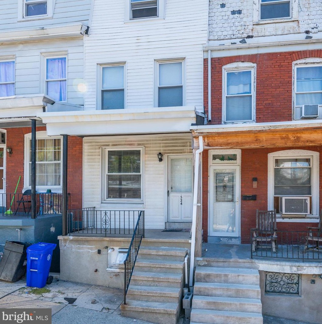 524 14 1/2 St, Reading PA  19602-2104 exterior