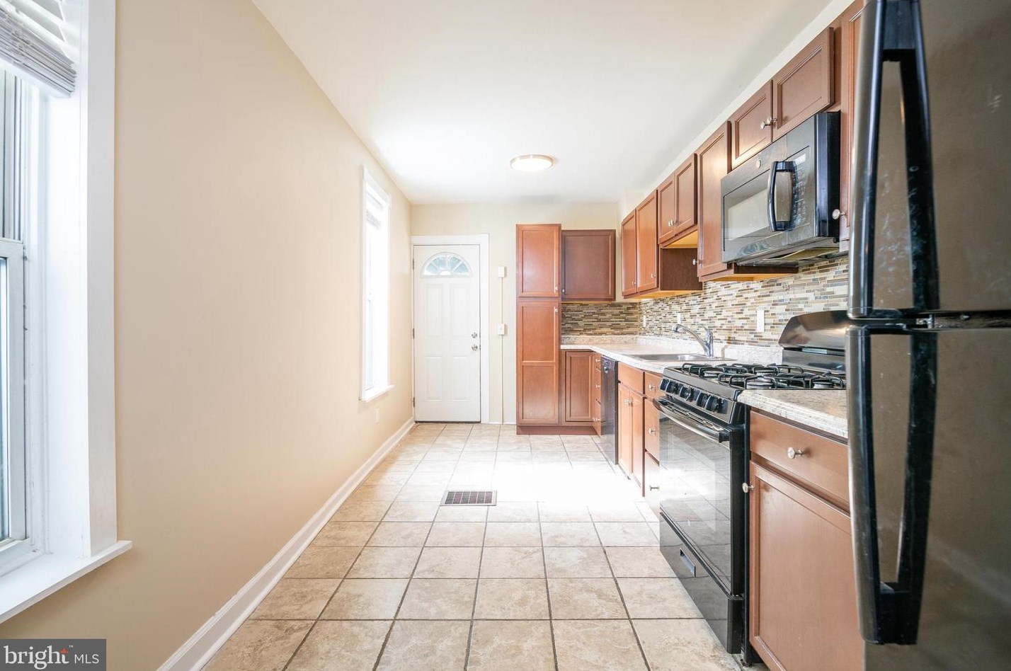 524 14 1/2 St, Reading PA  19602-2104 exterior