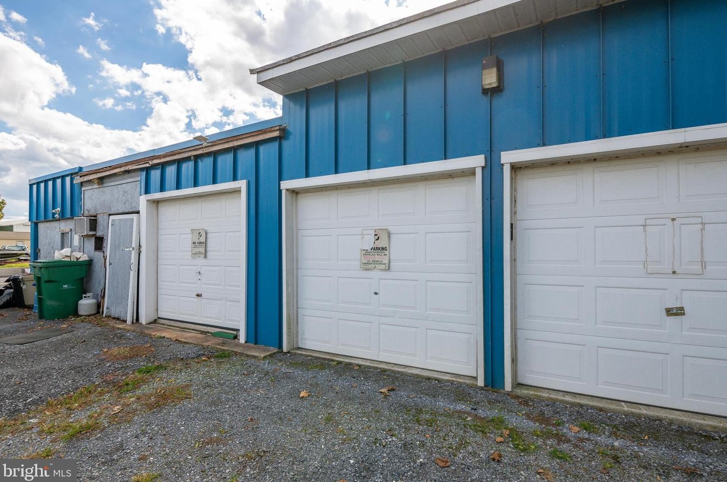 7 Berkley Park Rd, Reading PA  19605-9264 exterior