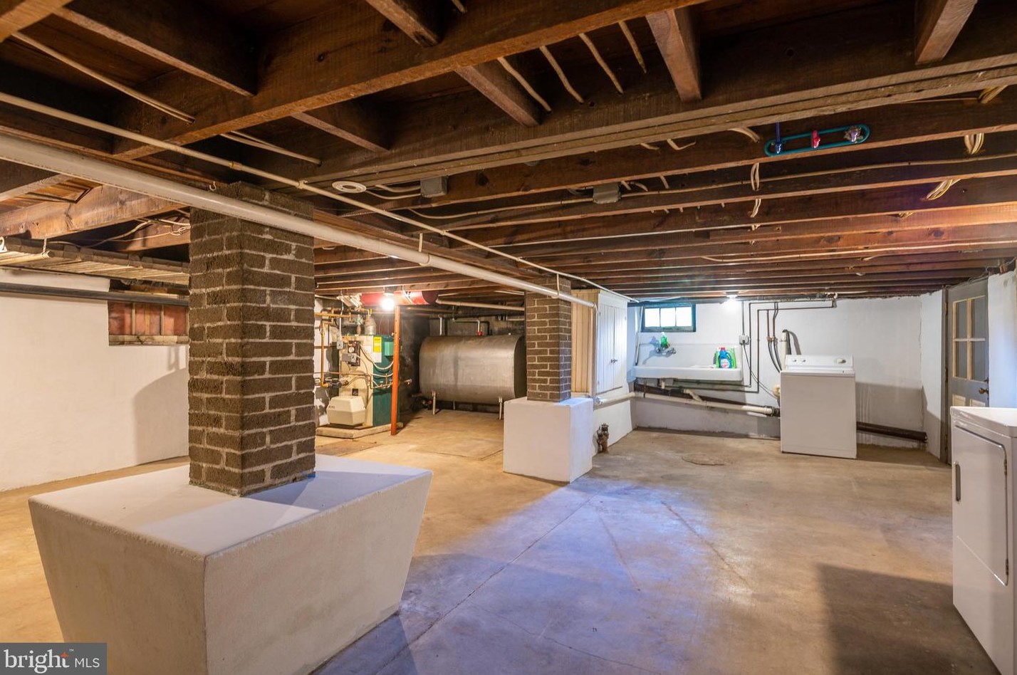 7 Berkley Park Rd, Reading PA  19605-9264 exterior