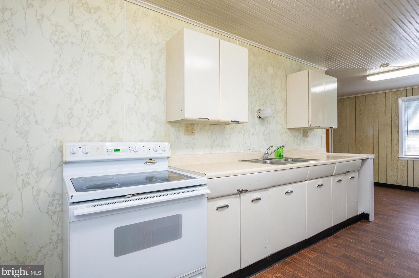 7 Berkley Park Rd, Reading PA  19605-9264 exterior