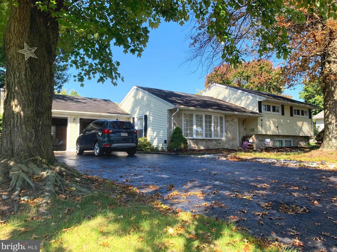 112 Merritt Ave, Douglassville, PA 19518-1506