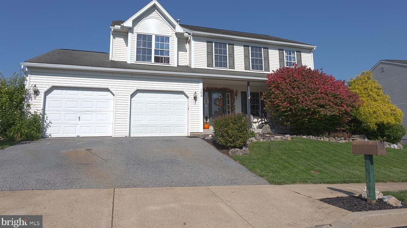 103 Roxberry Dr, Reading, PA 19608-8955