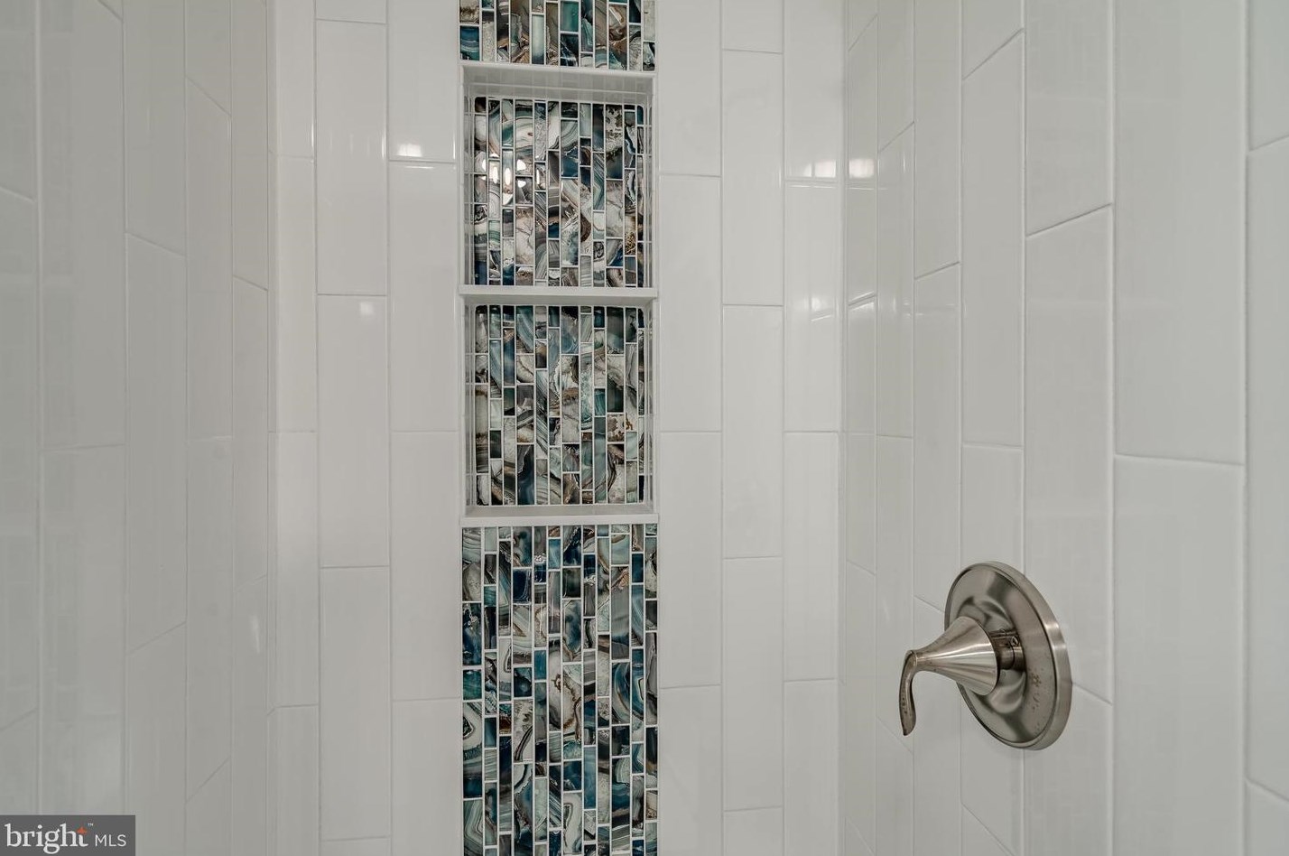 1611 Alsace Rd, Reading PA  19604-1624 exterior