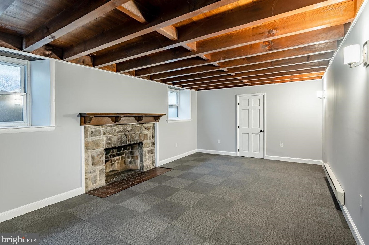 1611 Alsace Rd, Reading PA  19604-1624 exterior